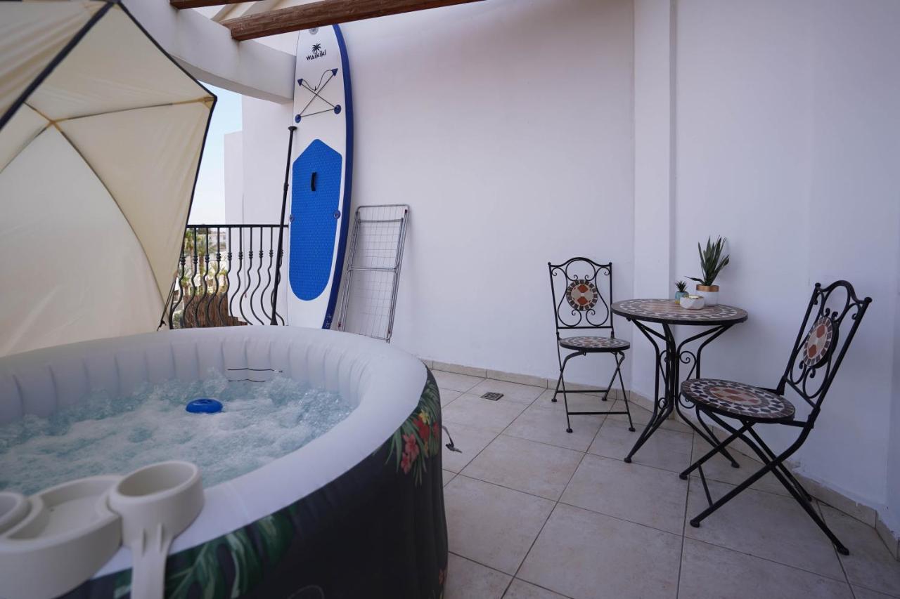 Two Bed Room Apartment 5 Min Walk To The Beach Эйлат Экстерьер фото